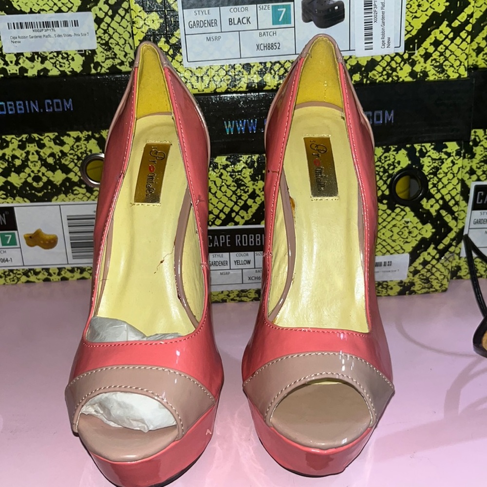 Two toned platform heels